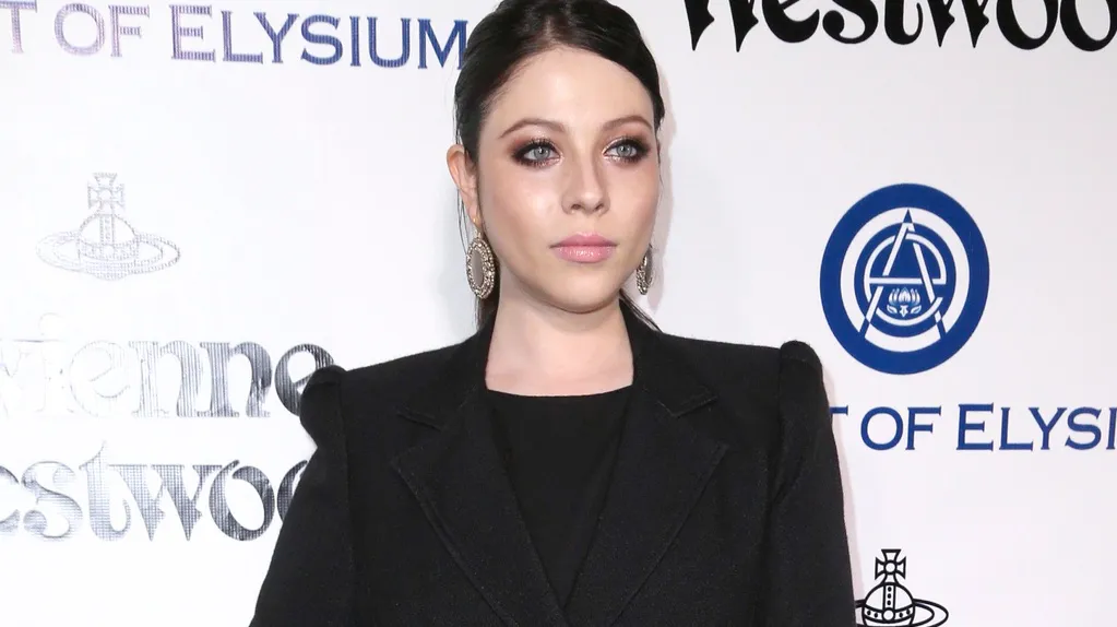 Michelle Trachtenberg, 'Buffy the Vampire Slayer' and 'Harriet the Spy' Star, Dies at at 39