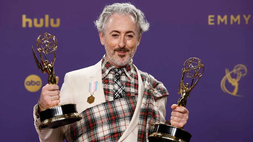 Alan Cumming Says to Call Him Queer, Not Gay