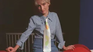 Jill Sobule, the Bi Singer-Songwriter Known for 'I Kissed a Girl,' Has Died in a Fire