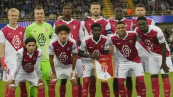 AS Monaco Players Strip Down on Plane To Stay Cool