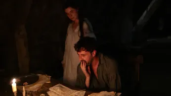 Jessie Buckley Startles and Shimmers in ‘Hamnet,’ a Meditation on Love, Loss and Art